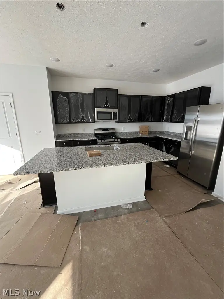 413 Pheasant Run, Elyria, OH 44035 - Image #2