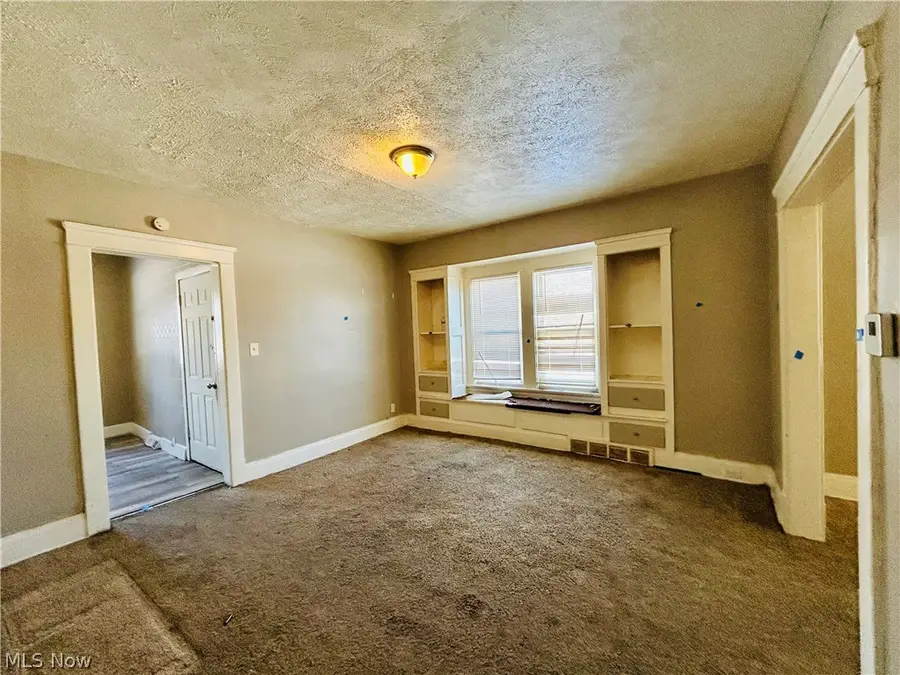 3598 E 149th Street, Cleveland, OH 44120 - #3