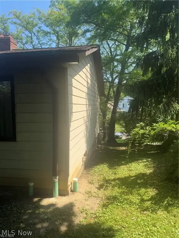 20930 Halworth Road, Shaker Heights, OH 44122 - #3