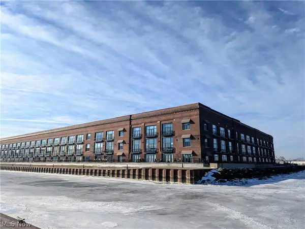 401 W Shoreline Drive #116, Sandusky, OH 44870