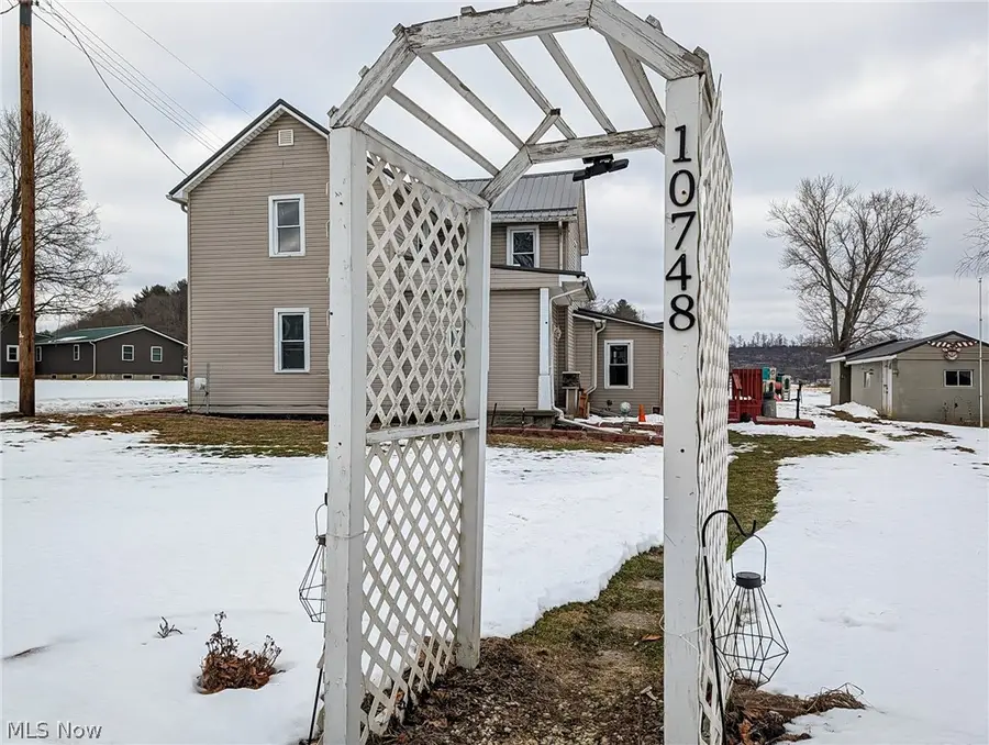 10748 State Route 258 Se, Uhrichsville, OH 44683 - #2