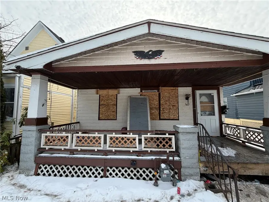 7411 Elton Avenue, Cleveland, OH 44102 - #3