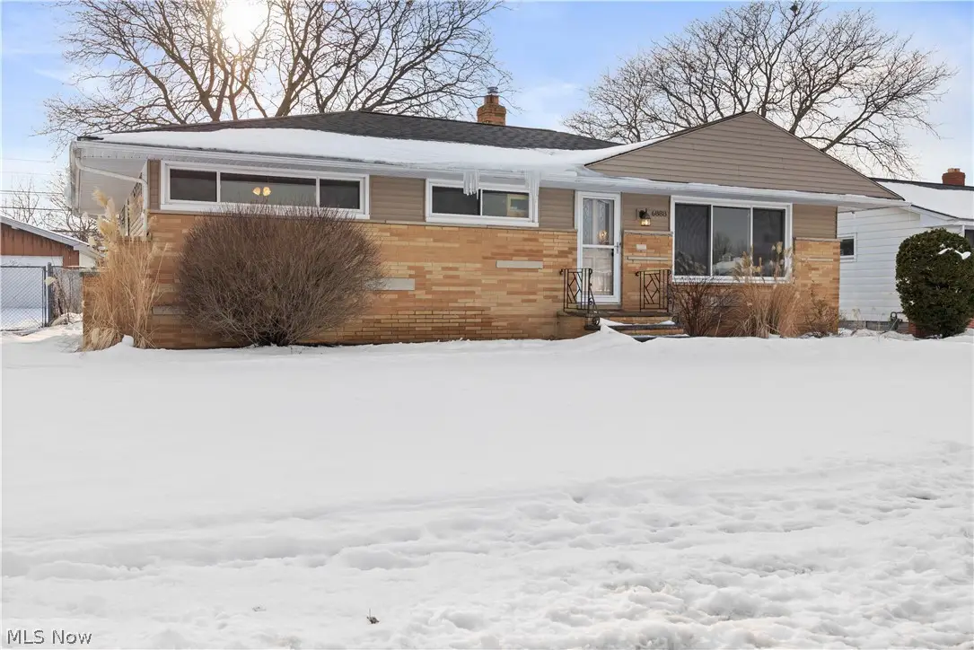 6888 Reid Drive, Parma Heights, OH 44130 - #1