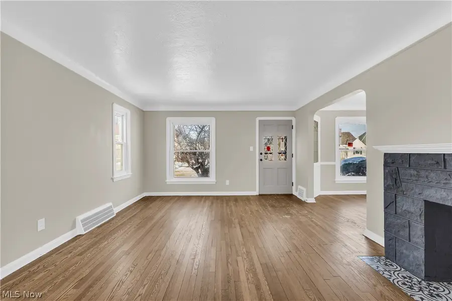 4515 Albertly Avenue, Parma, OH 44134 - #3