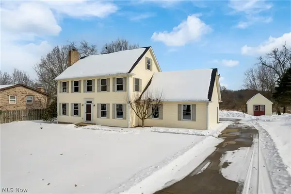 12224 Hoover Nw Avenue, Uniontown, OH 44685