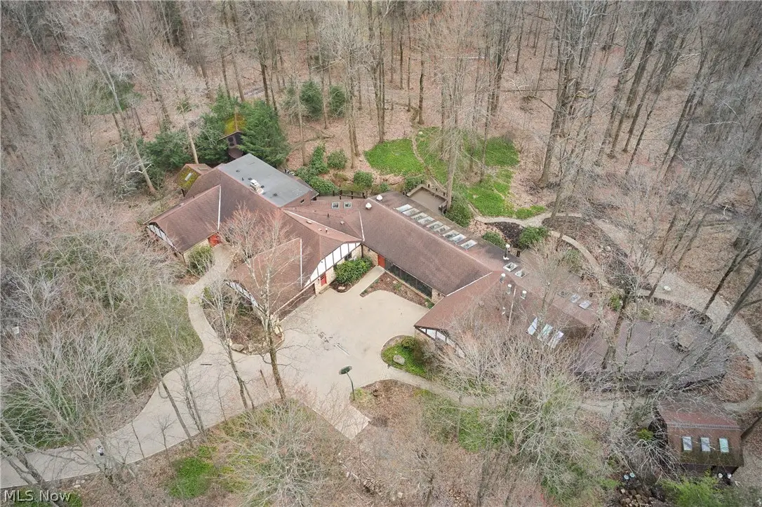 1000 Woodhaven Boulevard, Akron, OH 44333 - #1