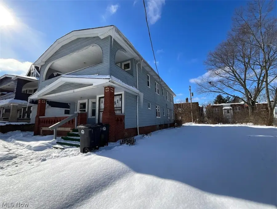 3460 E 142 Street, Cleveland, OH 44120 - #2