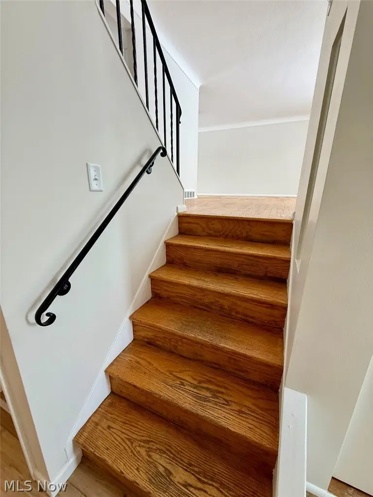 13810 Martin Drive, Garfield Heights, OH 44125 - #3