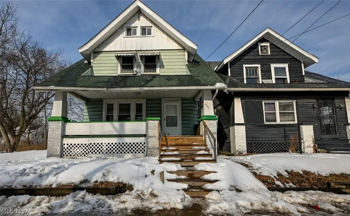 443 W Thornton W Street, Akron, OH 44307 - #1