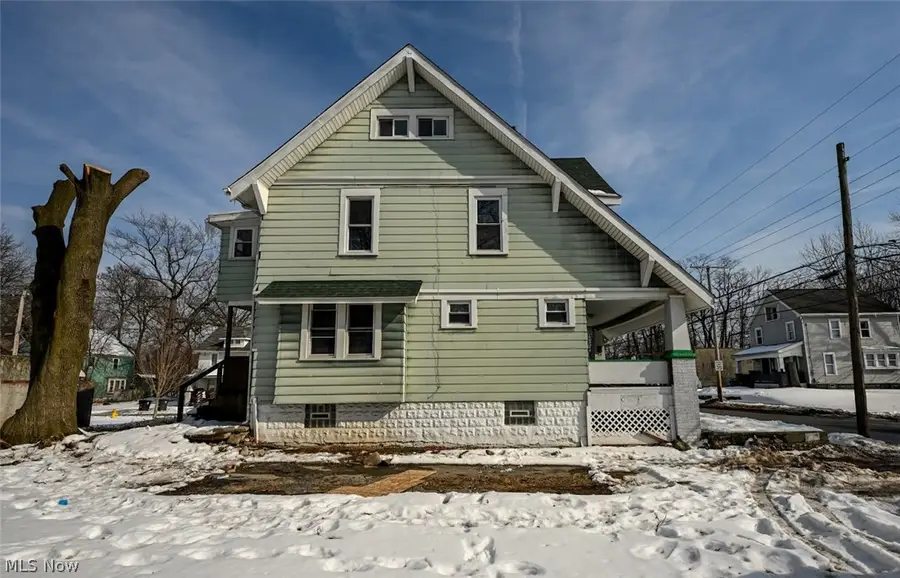 443 W Thornton W Street, Akron, OH 44307 - #3