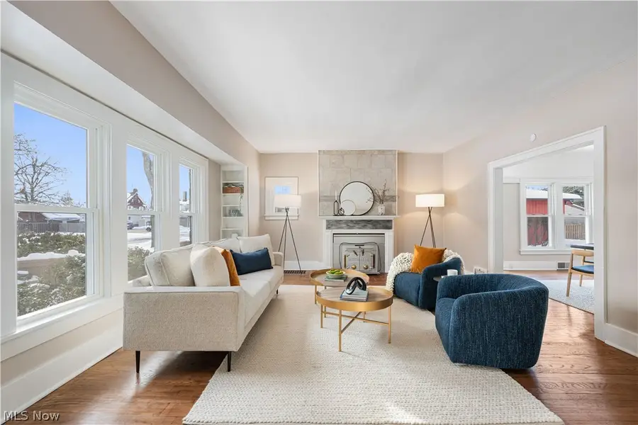 165 Oak Knoll Ne Avenue, Warren, OH 44483 - #2