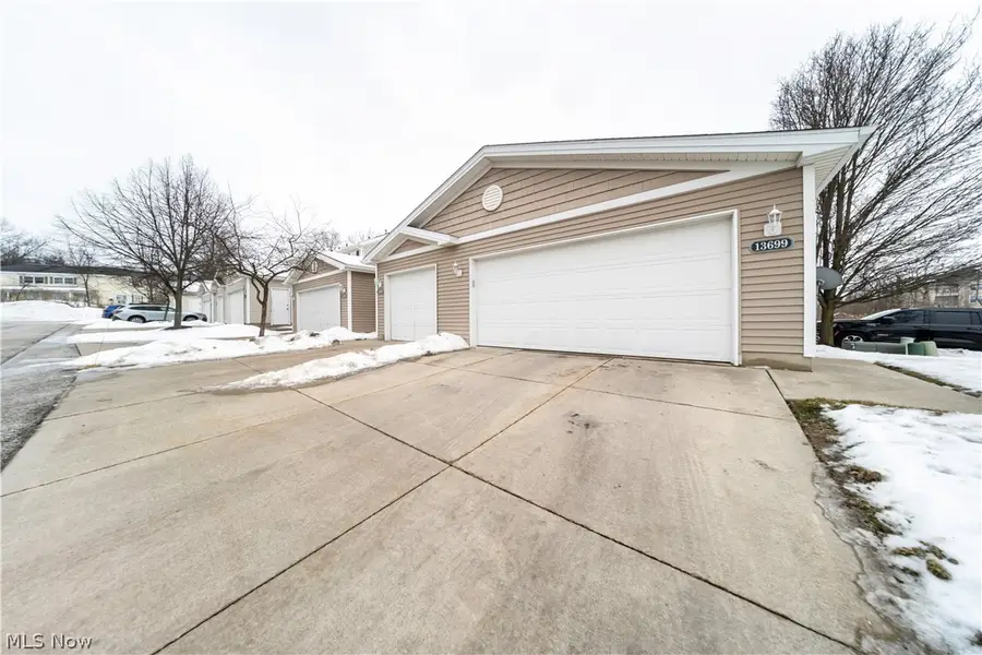 13699 Woodcroft, North Royalton, OH 44133 - #3