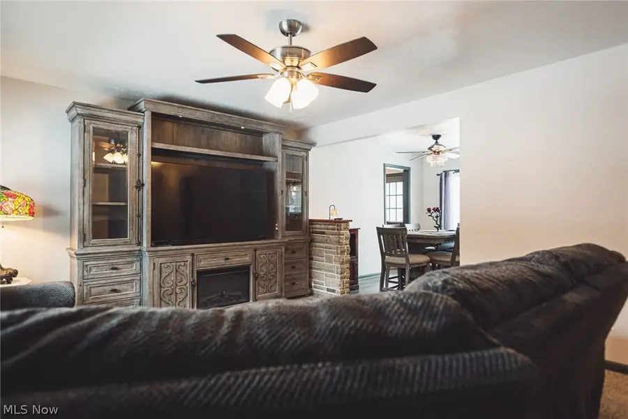 644 Chapel Lane, Campbell, OH 44405 - #2