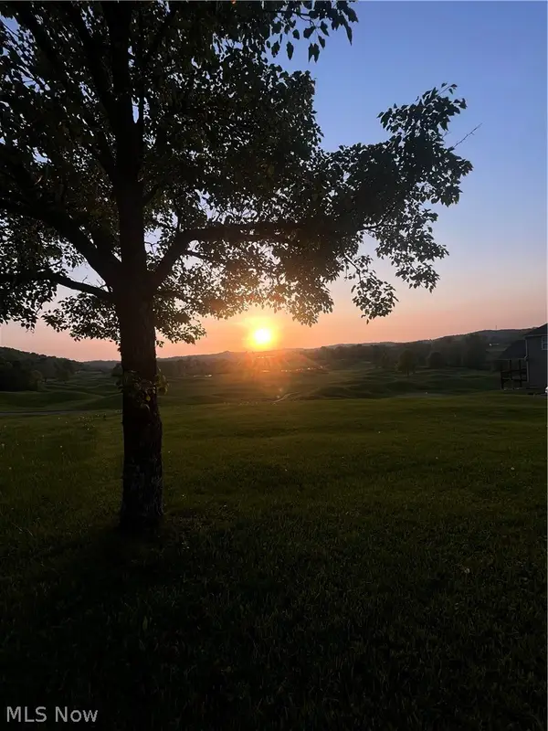 Woodridge Drive, Mineral Wells, WV 26150