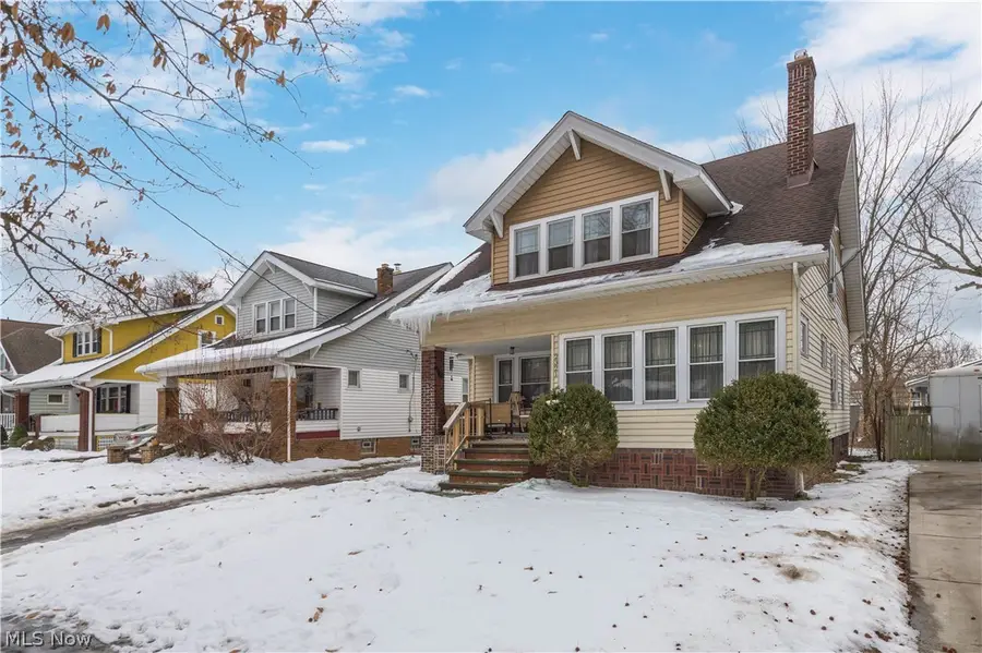 2321 Oak Park Avenue, Cleveland, OH 44109 - #2