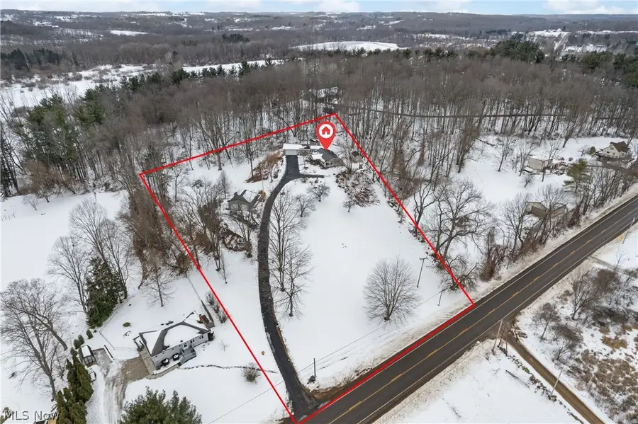 5039 Erie Nw Avenue, Canal Fulton, OH 44614 - #2