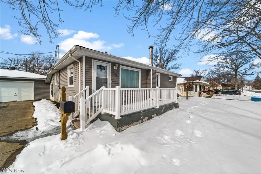 128 Oakwood Drive, Avon Lake, OH 44012 - #3