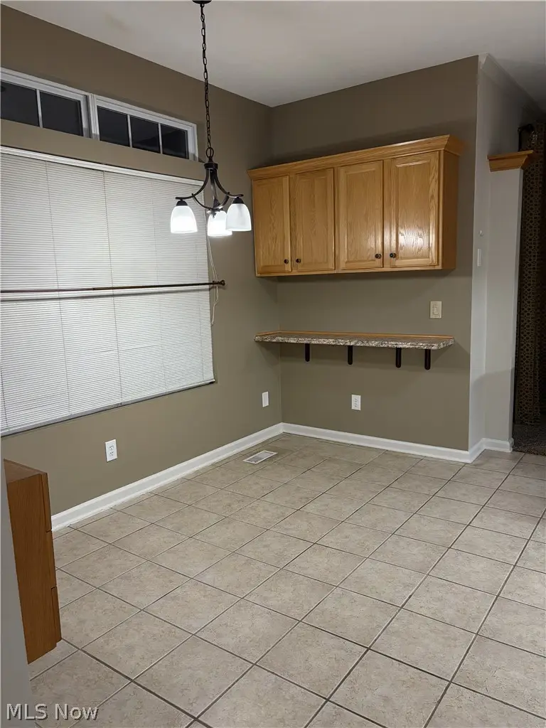 3461 E Prescott Circle, Cuyahoga Falls, OH 44223 - #3