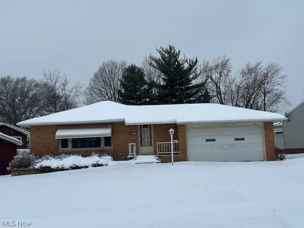 4440 Hillcroft Drive, Warrensville Heights, OH 44128