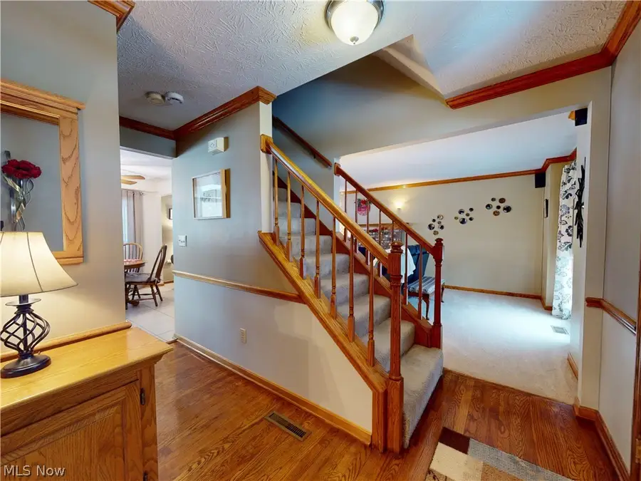 511 Picadilly Circle, Akron, OH 44319 - #3