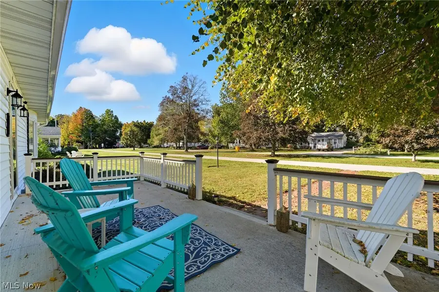 1122 Locust Drive, Ashtabula, OH 44004 - #2