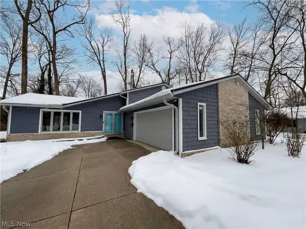 32847 Redwood Boulevard, Avon Lake, OH 44012