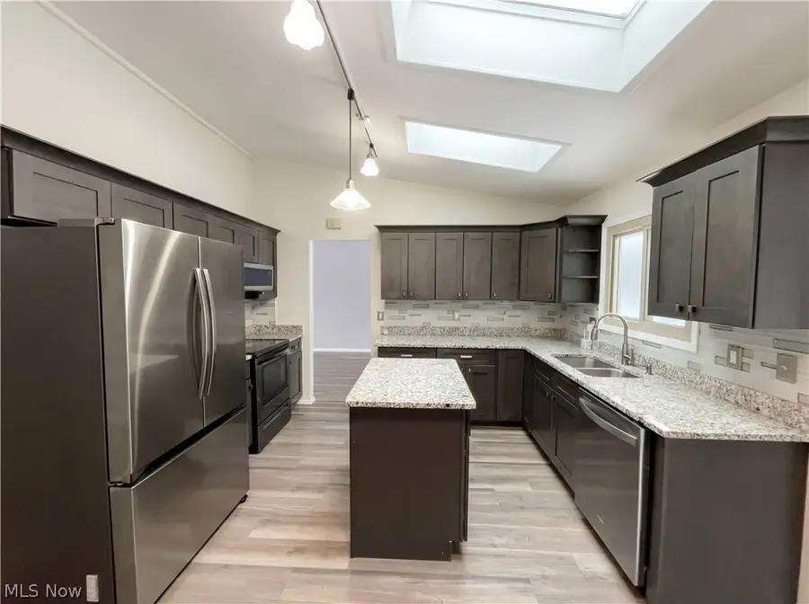 32847 Redwood Boulevard, Avon Lake, OH 44012 - #2