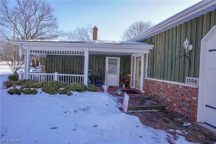 1554 Woods Road, Akron, OH 44306 - #3