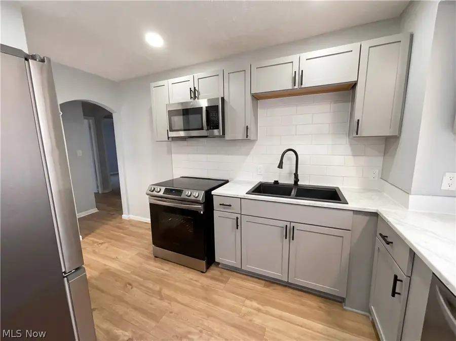 17409 Mapleboro Avenue, Maple Heights, OH 44137 - #2