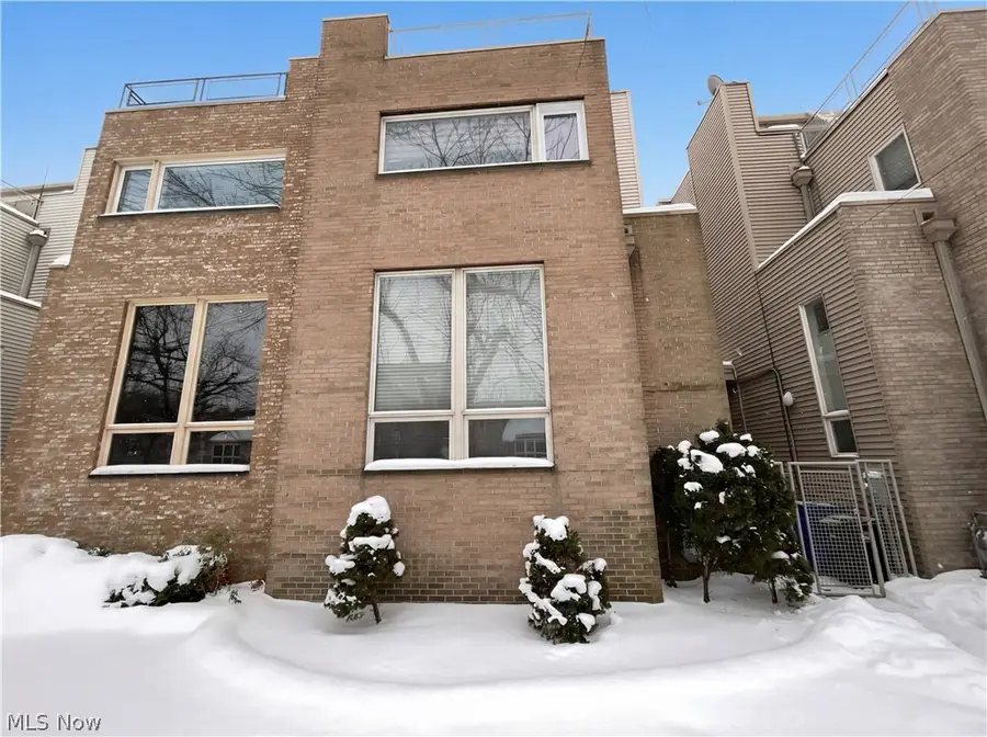 2272 W 5th Street, Cleveland, OH 44113 - #2