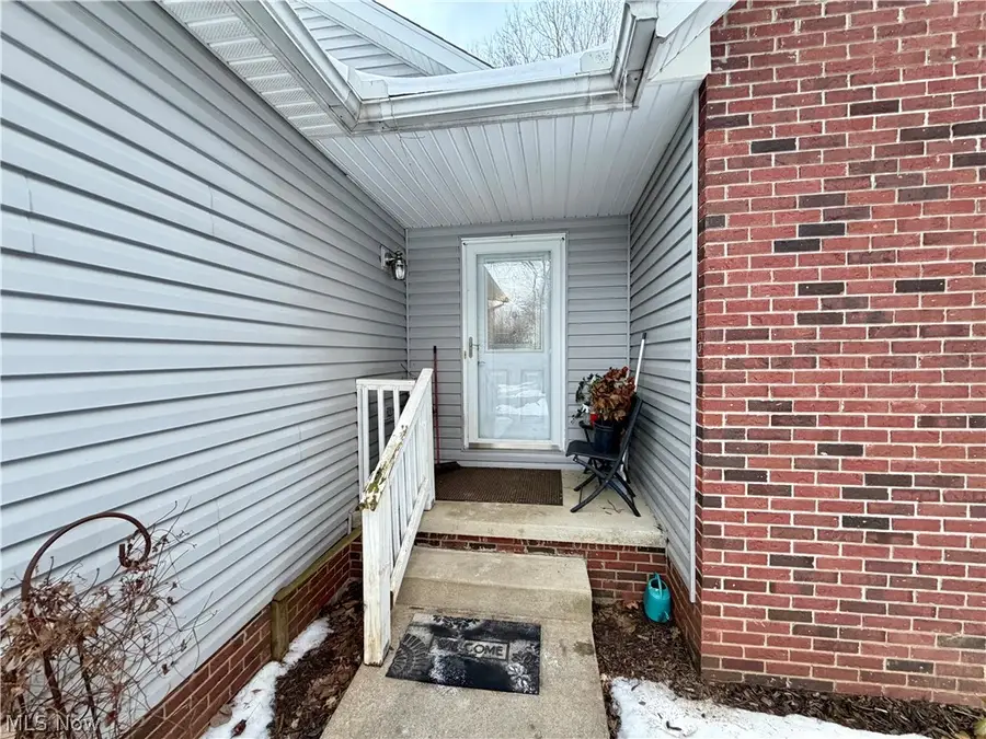 8397 French Hill Nw Road, Bolivar, OH 44612 - #2