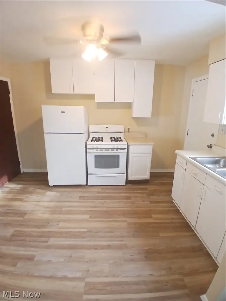 21 Zents Avenue, Youngstown, OH 44505 - #3