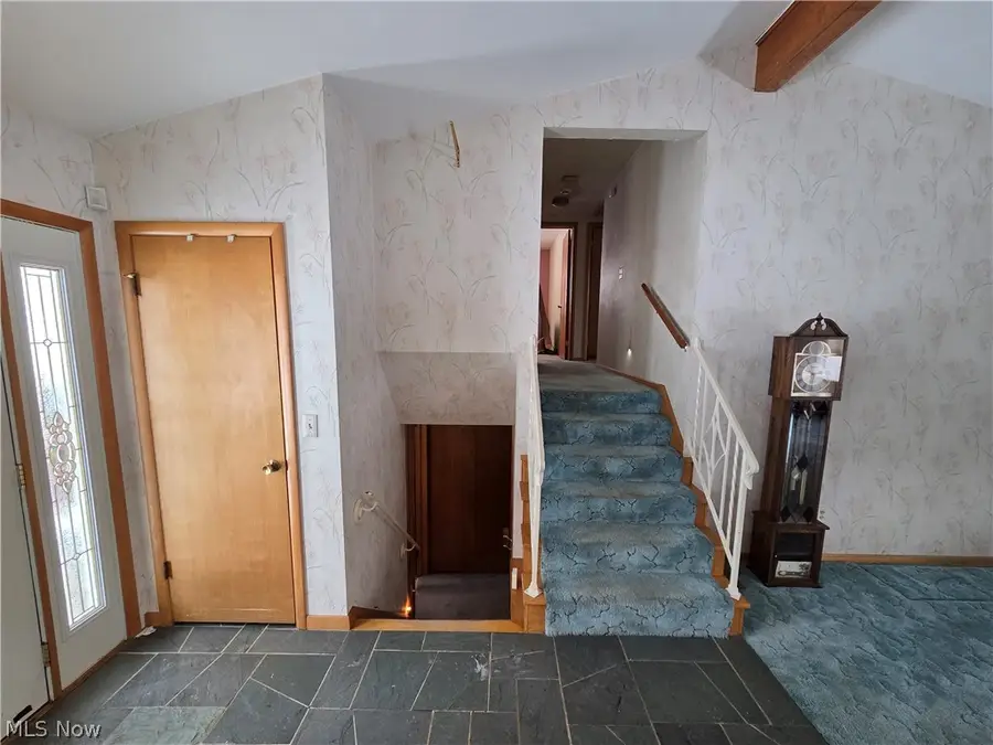 800 Weber Ne Avenue, North Canton, OH 44720 - #3