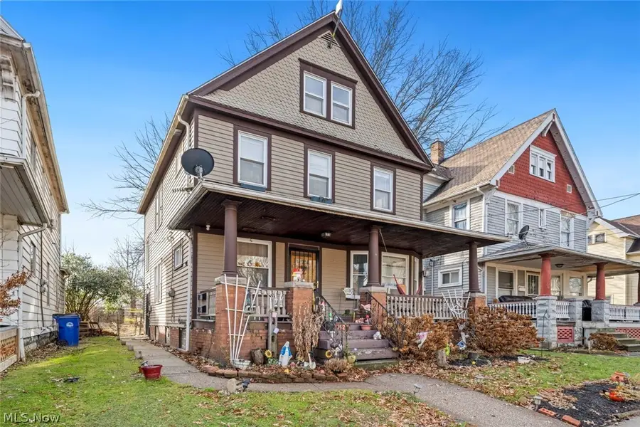 3921 Sackett Avenue, Cleveland, OH 44109 - #2