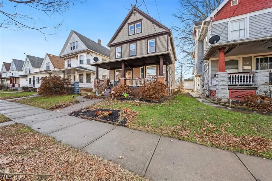 3921 Sackett Avenue, Cleveland, OH 44109 - #3