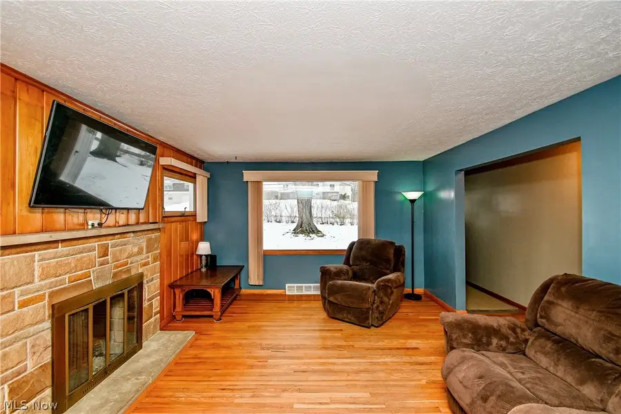 3218 Pickle Road, Akron, OH 44312 - #3