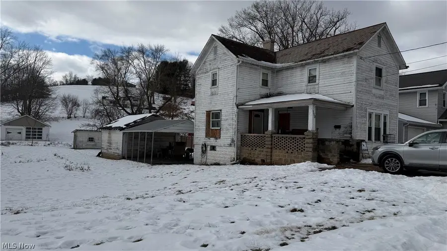 750 Cross Street, Newcomerstown, OH 43832 - #3