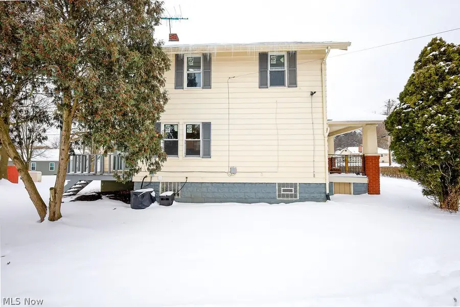 584 Evans Avenue, Akron, OH 44310 - #3