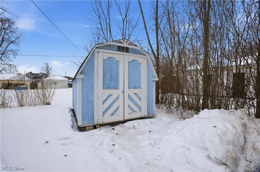 1226 Kenmore Se Avenue, Warren, OH 44484 - #3