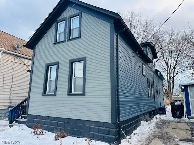 3205 Trowbridge Avenue, Cleveland, OH 44109 - #3