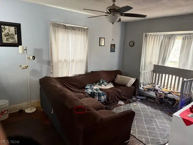 1537 Wooster W Road, Barberton, OH 44203 - #3