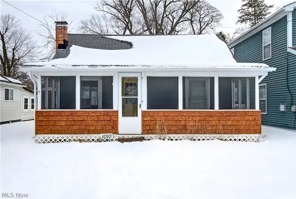 1010 East Drive, Huron, OH 44839