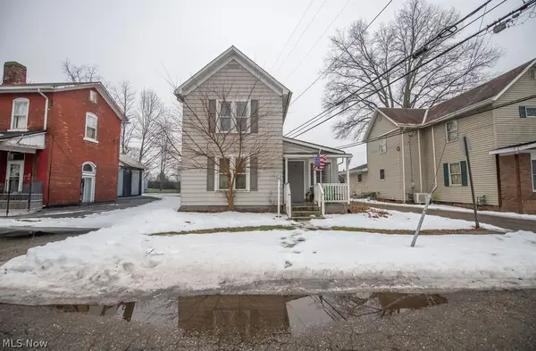 127 8th Ne Street, New Philadelphia, OH 44663