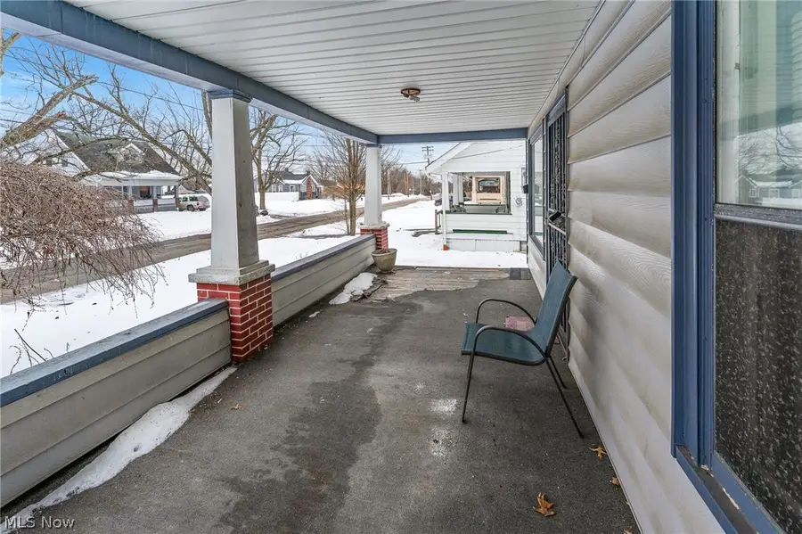 34 N Bon Air Avenue, Youngstown, OH 44509 - #2