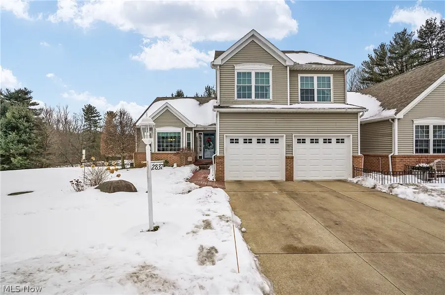 2837 Stratford Circle, Akron, OH 44312 - #2