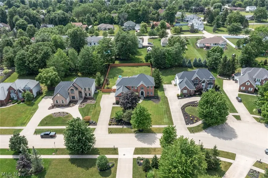 8412 Windsor Way, Broadview Heights, OH 44147 - #3