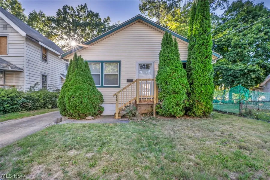 852 Storer Avenue, Akron, OH 44320 - #2