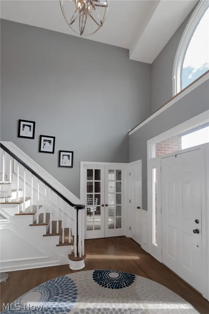 6293 S Applecross Road, Highland Heights, OH 44143 - #3