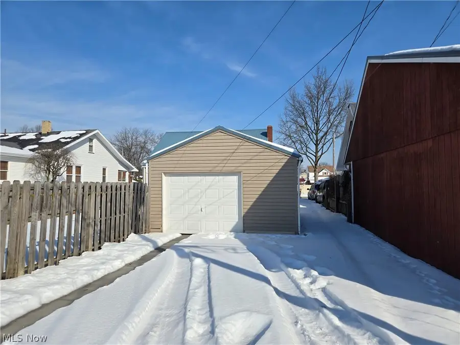 1108 N Walnut Street, Dover, OH 44622 - #2