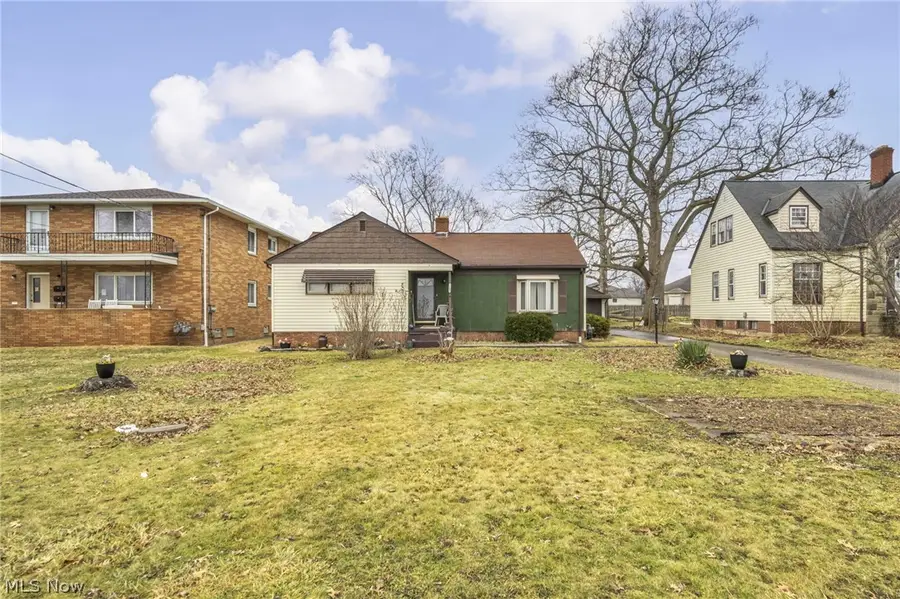 7181 York Road, Parma, OH 44130 - #3